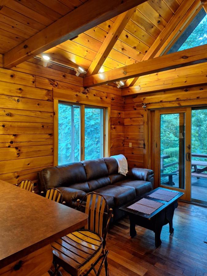 Neshannock Creekside Log Cabin Volant Екстериор снимка