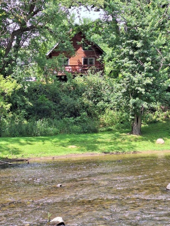 Neshannock Creekside Log Cabin Volant Екстериор снимка